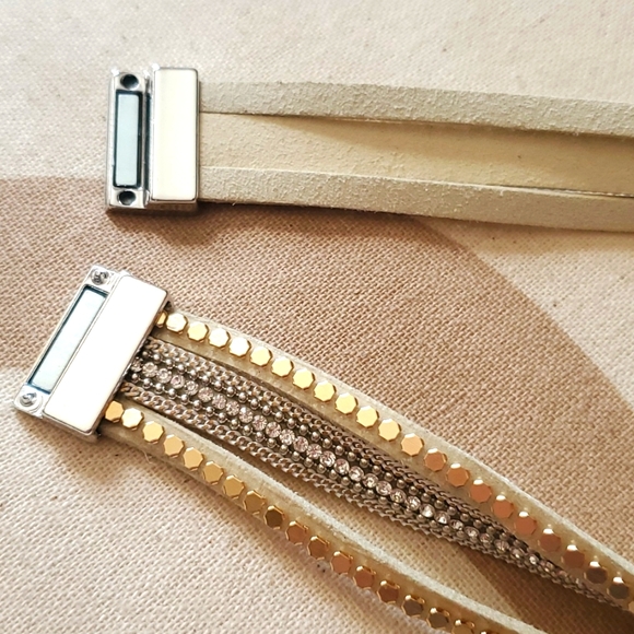 Wrap Bracelet and Choker in One. - Picture 7 of 8